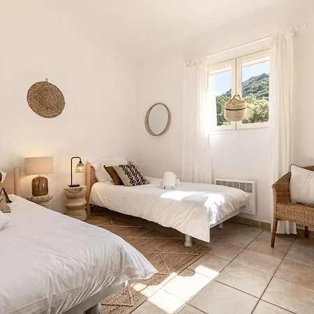 Apartment Casetta Bianca By Interhome